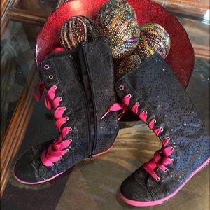 CIRCO GIRLS BOOTS BLK & HT PNK. SPARKLES